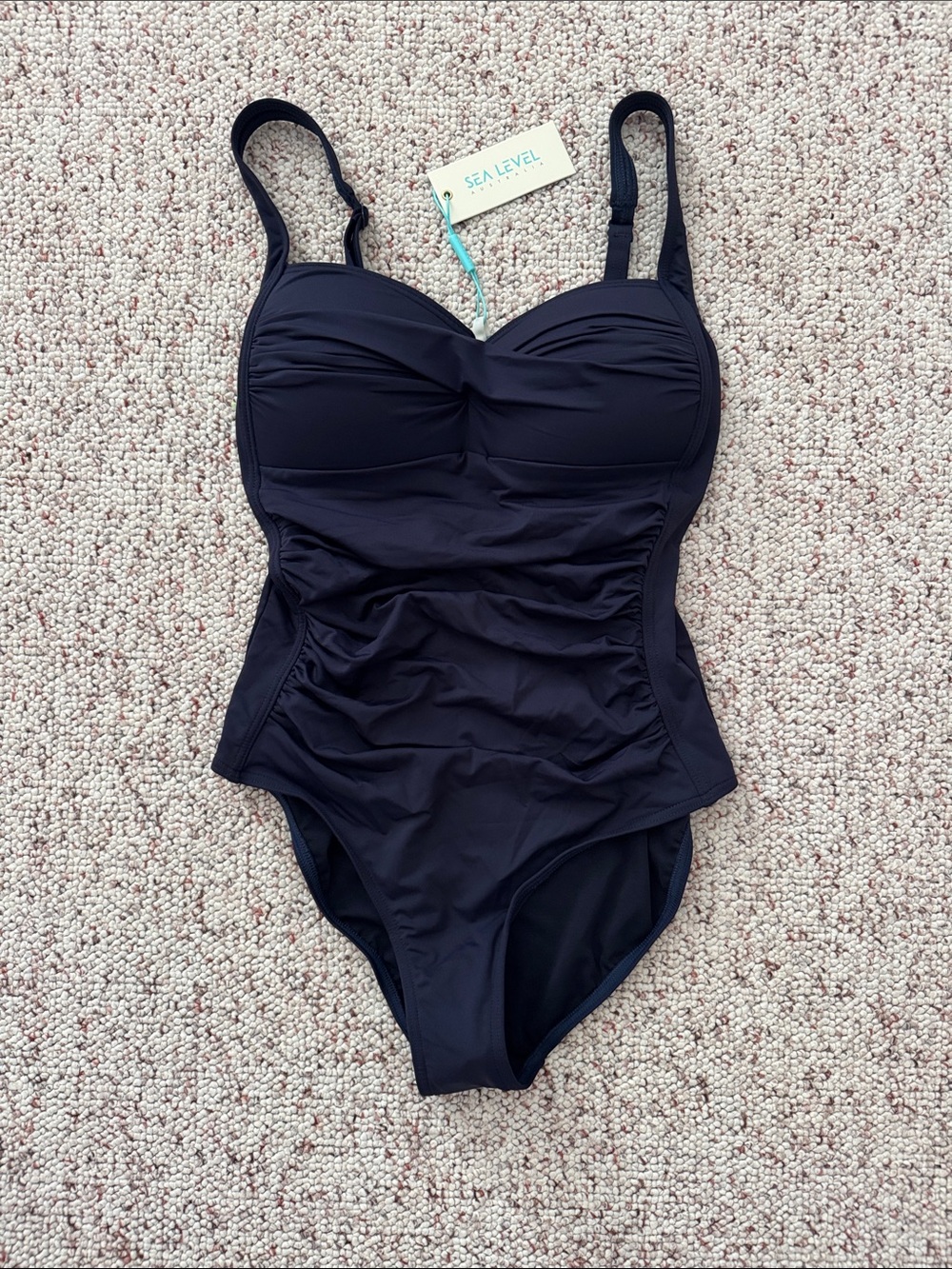 Sea level swim Essentials Twist Front Multifit One Piece